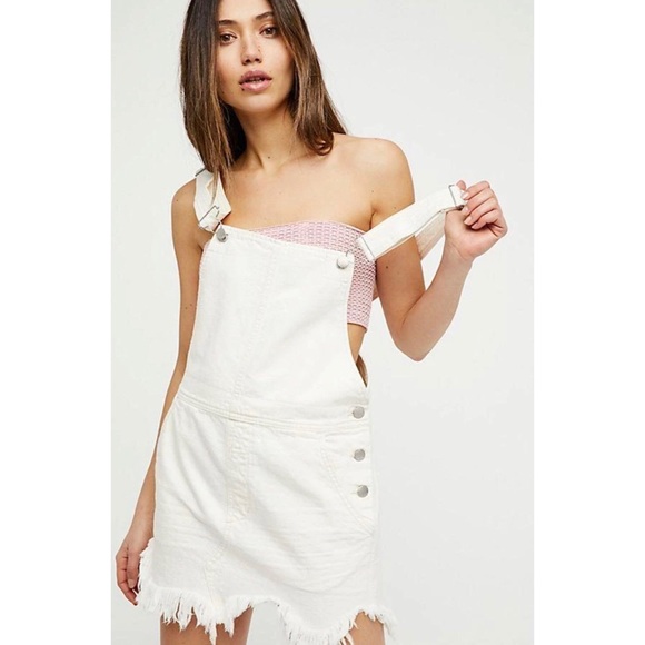 Free People Dresses & Skirts - 🌙 free people • torn jumper